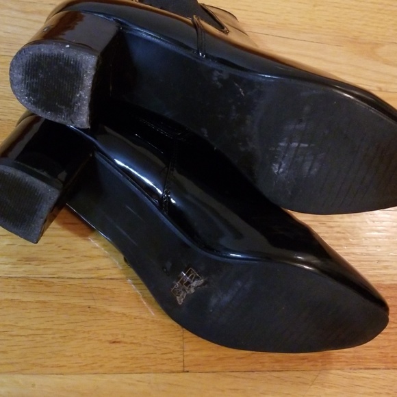 ASOS patent booties size 8. Heel is 2.5" - Picture 4 of 5